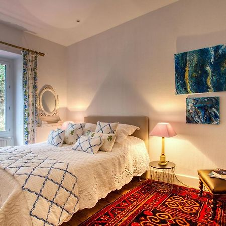 La Licorne Sarladaise Apartment ซาร์ลา-ลา-กาเนดา ภายนอก รูปภาพ