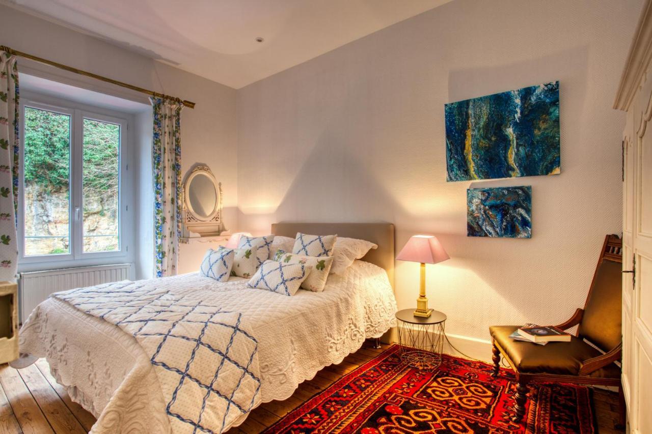La Licorne Sarladaise Apartment ซาร์ลา-ลา-กาเนดา ภายนอก รูปภาพ