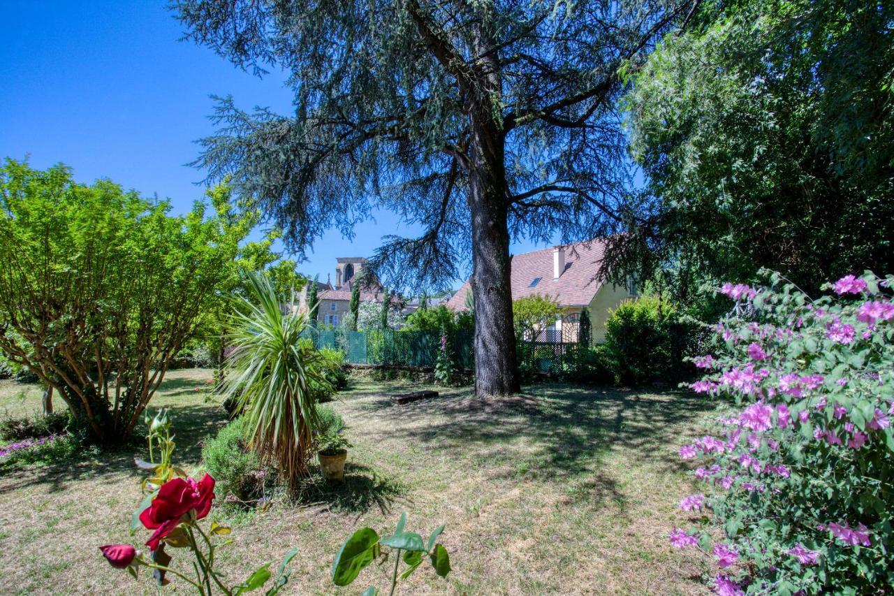 La Licorne Sarladaise Apartment ซาร์ลา-ลา-กาเนดา ภายนอก รูปภาพ